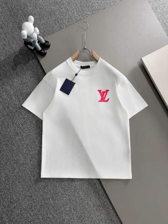 Picture of Louis Vuitton T Shirts Short _SKULVS-2XLtltx1667780